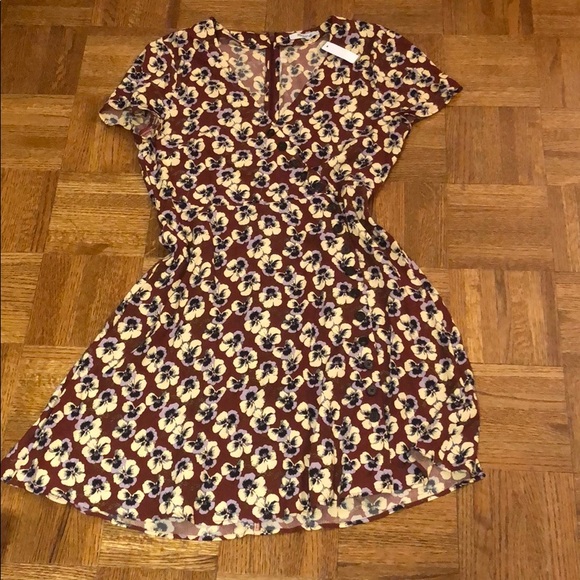 SOLD Madewell Buttonwrap Dress - Picture 4 of 7